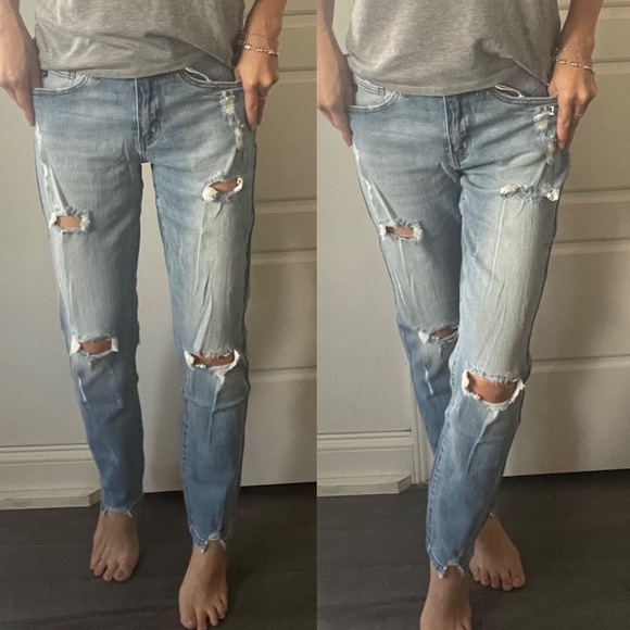 02 Kancan Light Wash Distressed Mid Rise Skinny Denim Jeans - Picture 4 of 5
